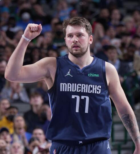 与紧凑纵深 与紧凑纵深